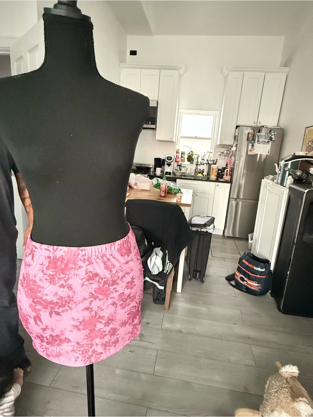 SHEIN Pink Floral Elastic Waist Mini Skirt